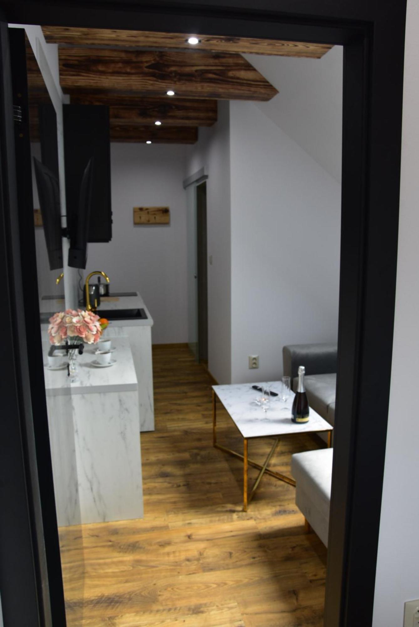 Apartmany Zakovce & Spa Vel'ka Lomnica Eksteriør billede